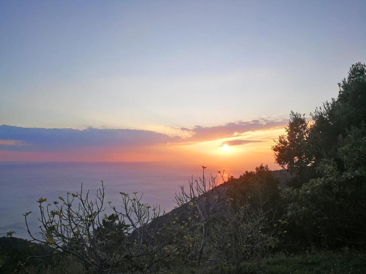 Cottage La Torre Del Pittore Bonassola Zewnętrze zdjęcie